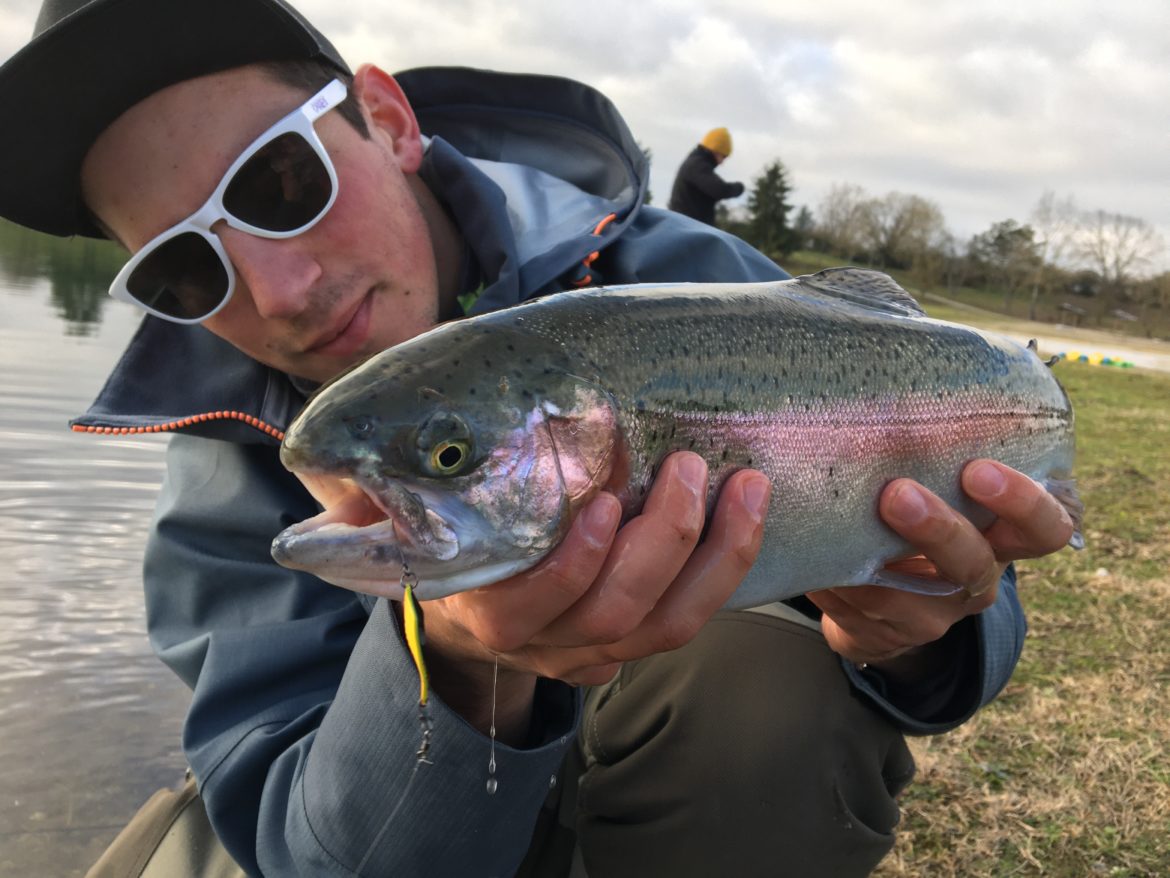 « Trout Area », initiation en réservoir Ultimate Fishing