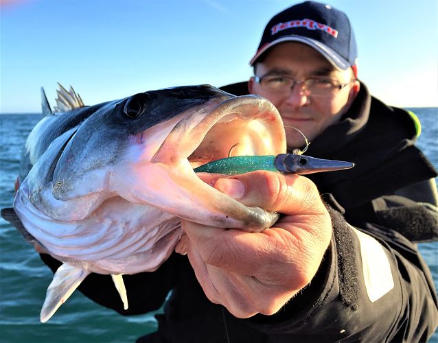 Pêche aux leurres en mer : quelles puissances et longueurs de